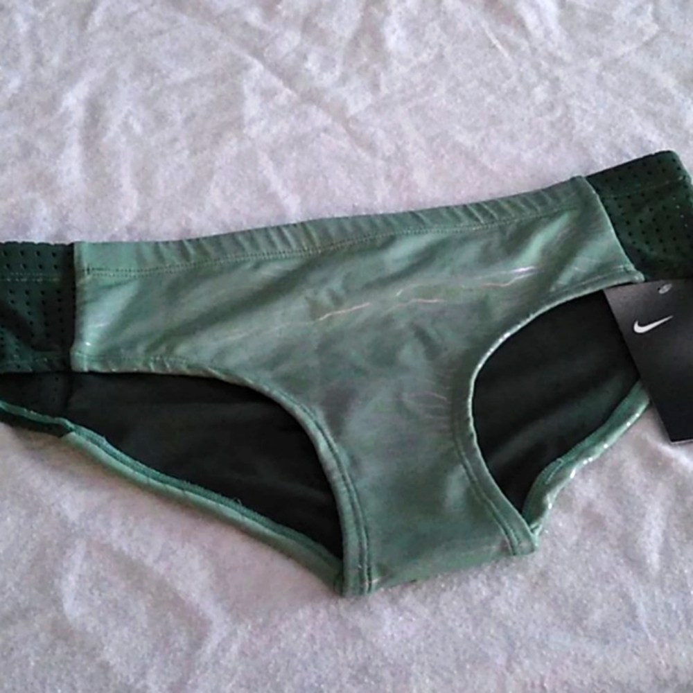 Nike Swim Bikini Bottom Size M NWT